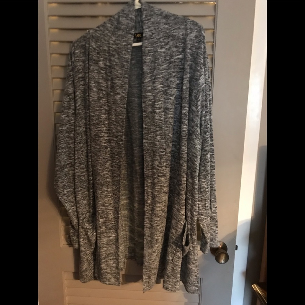 Plus Size Open Front Cardigan w/pockets